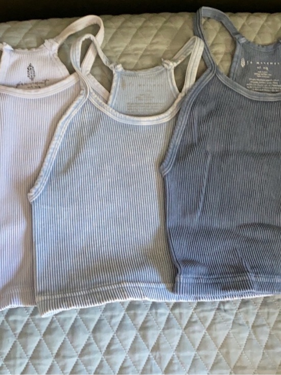 Free People Tops - COPY - 🌺Free people happiness run crop top